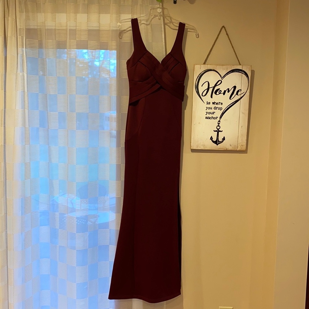 ForMal gown .Great for holiday parties, weddings,or any formal event! Worn once!
